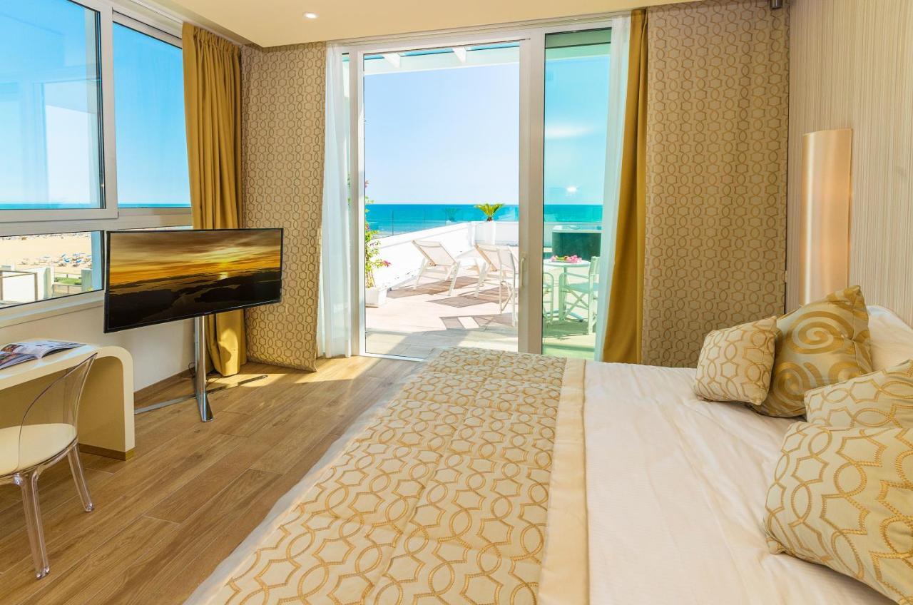 Hotel Montecarlo Bibione Buitenkant foto