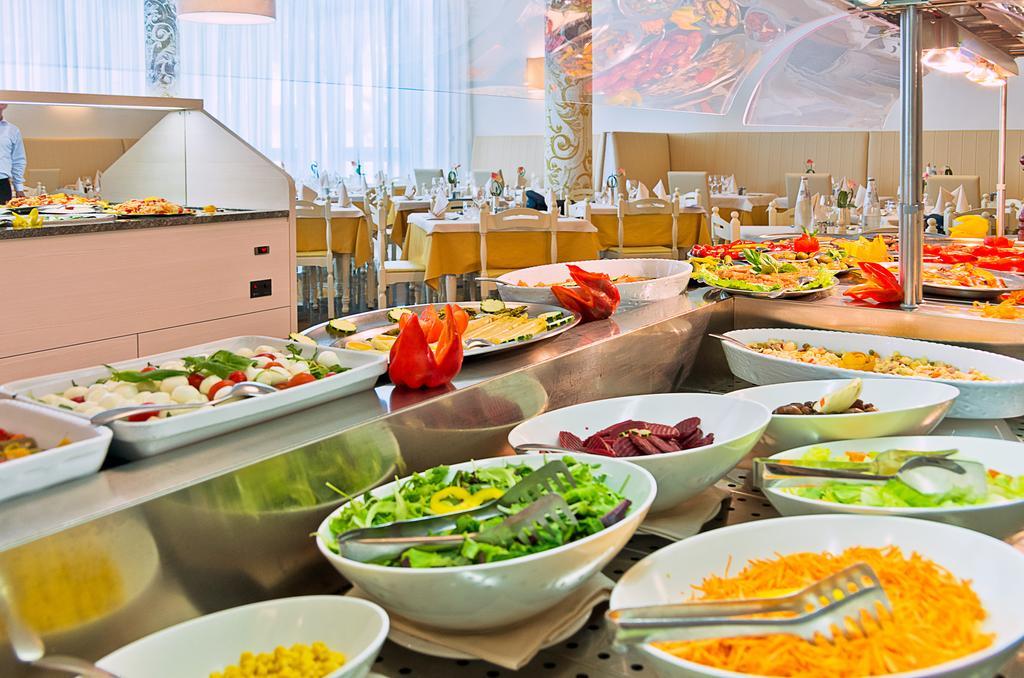 Hotel Montecarlo Bibione Buitenkant foto