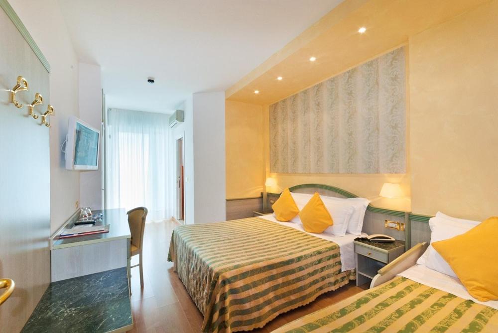 Hotel Montecarlo Bibione Buitenkant foto